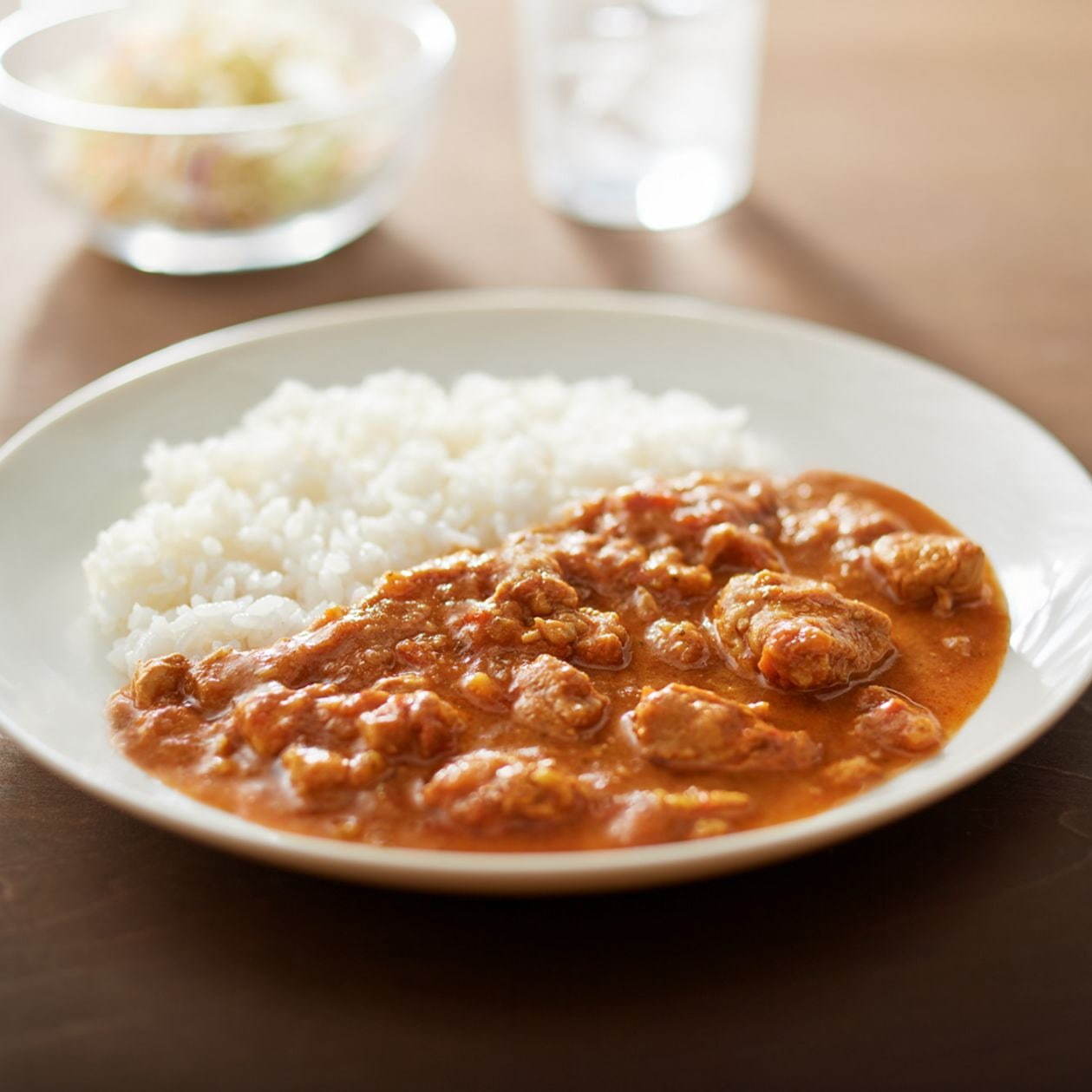 無印良品「糖質10g以下のカレー チキンとトマトのカレー」150g 350円(税込)