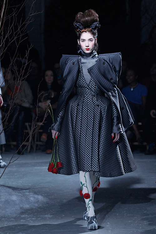 トム ブラウン(THOM BROWNE) 2013-14年秋冬ウィメンズコレクション  - 写真3