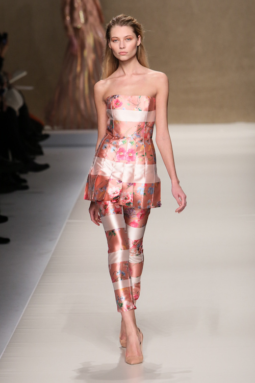 ブルマリン(Blumarine) 2013-14年秋冬ウィメンズコレクション  - 写真44