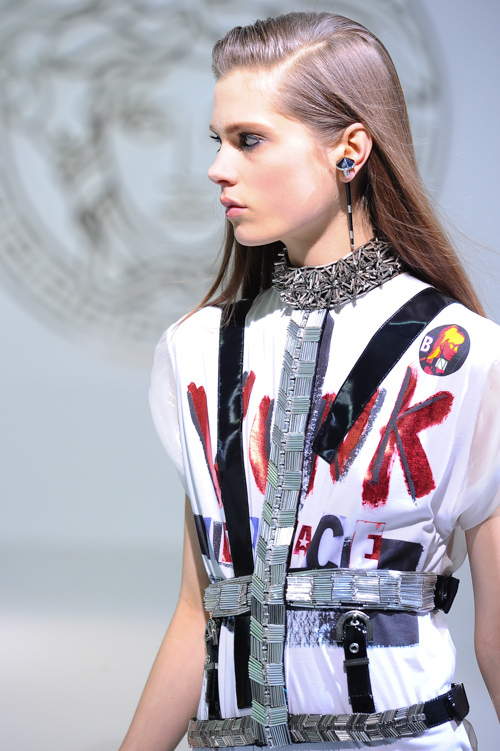 ヴェルサーチェ(VERSACE) 2013-14年秋冬ウィメンズコレクション  - 写真49