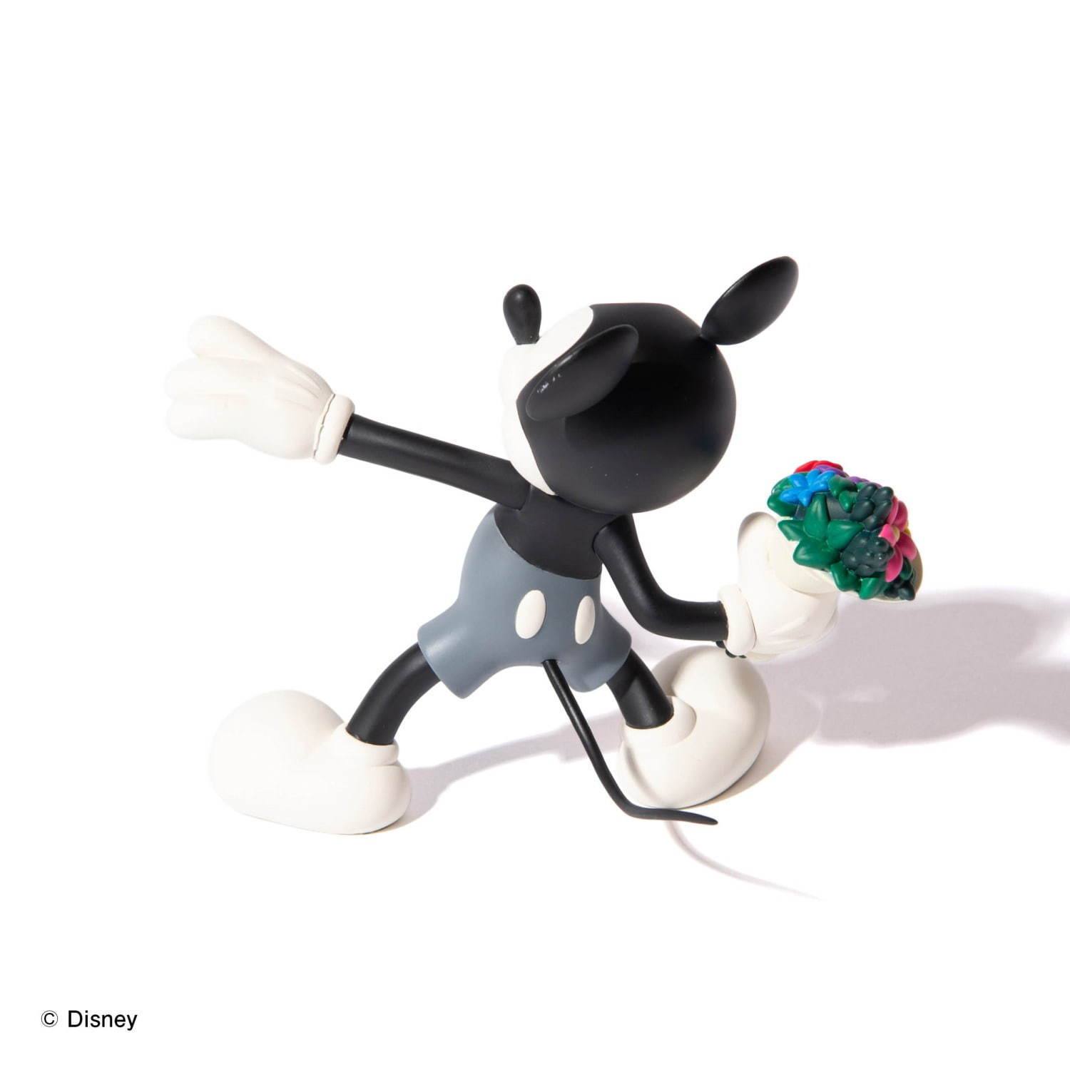 「 VCD THROW MICKEY B&W Ver.」8,580円(税込)