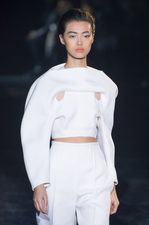 ミュグレー(MUGLER) 2013-14年秋冬ウィメンズコレクション  - 写真26