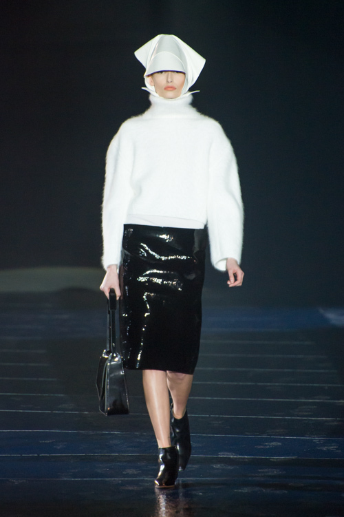 ミュグレー(MUGLER) 2013-14年秋冬ウィメンズコレクション  - 写真42