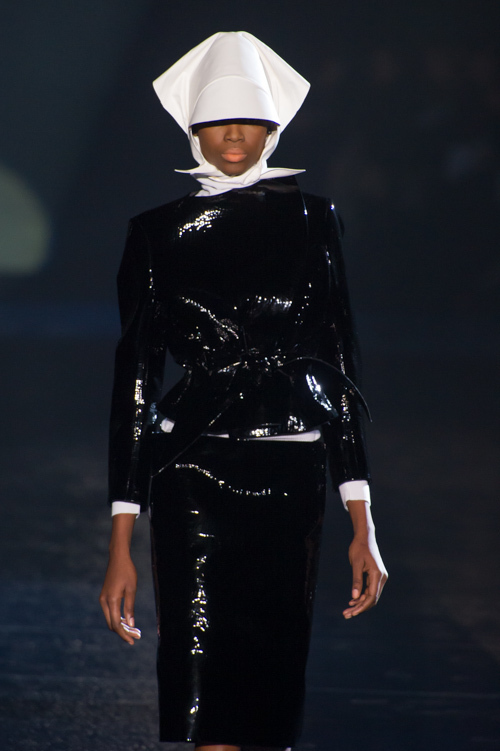 ミュグレー(MUGLER) 2013-14年秋冬ウィメンズコレクション  - 写真46