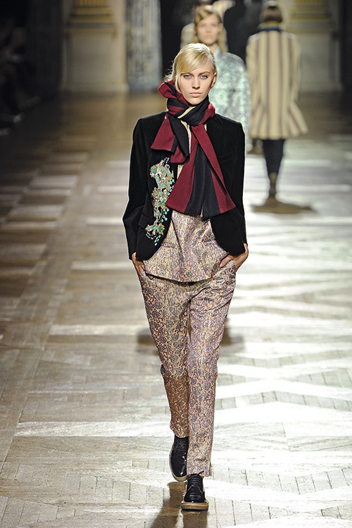 ドリス ヴァン ノッテン(DRIES VAN NOTEN) 2013-14年秋冬ウィメンズコレクション  - 写真13