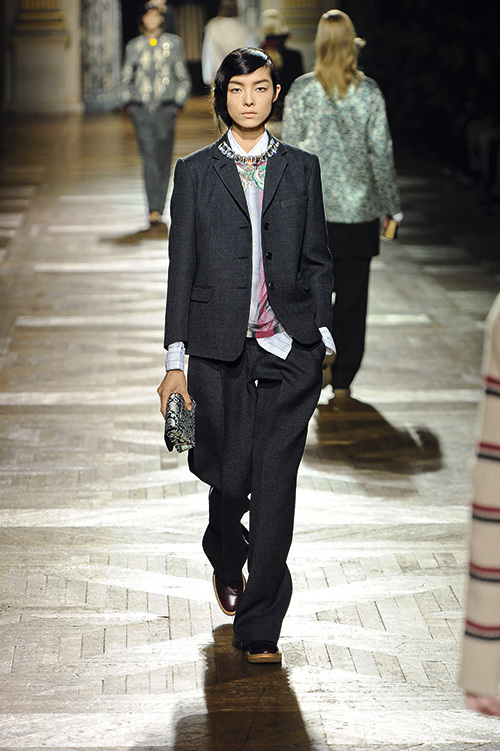 ドリス ヴァン ノッテン(DRIES VAN NOTEN) 2013-14年秋冬ウィメンズコレクション  - 写真16