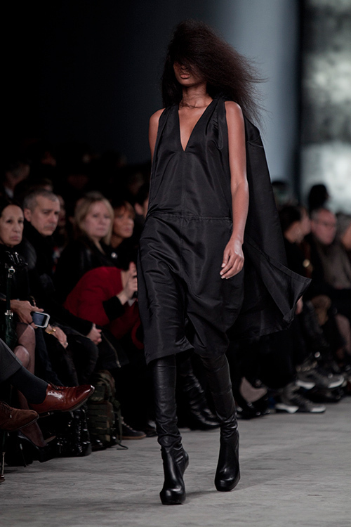 リック・オウエンス(Rick Owens) 2013-14年秋冬ウィメンズコレクション  - 写真39