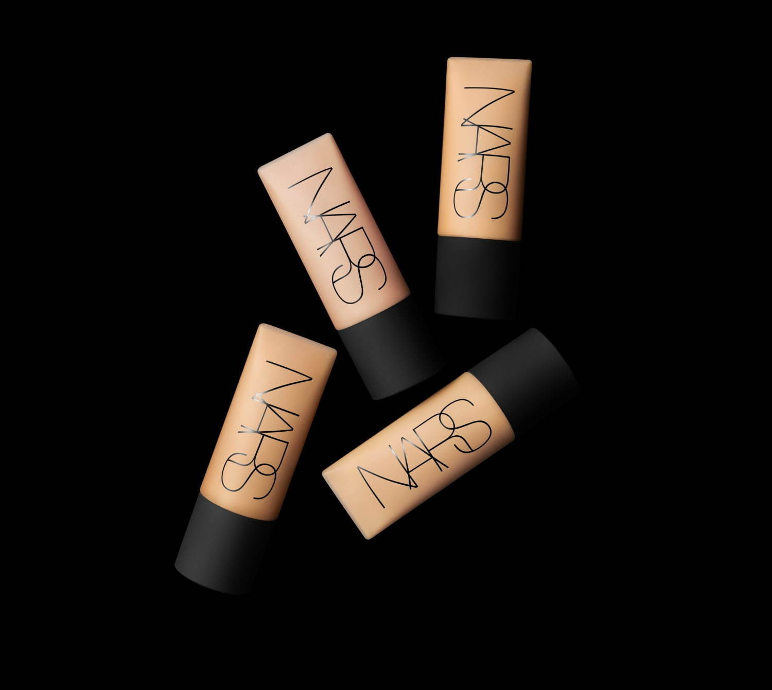 NARS ソフトマットコンプリート ファンデーション 全4色 各50mL 各5,000円＋税