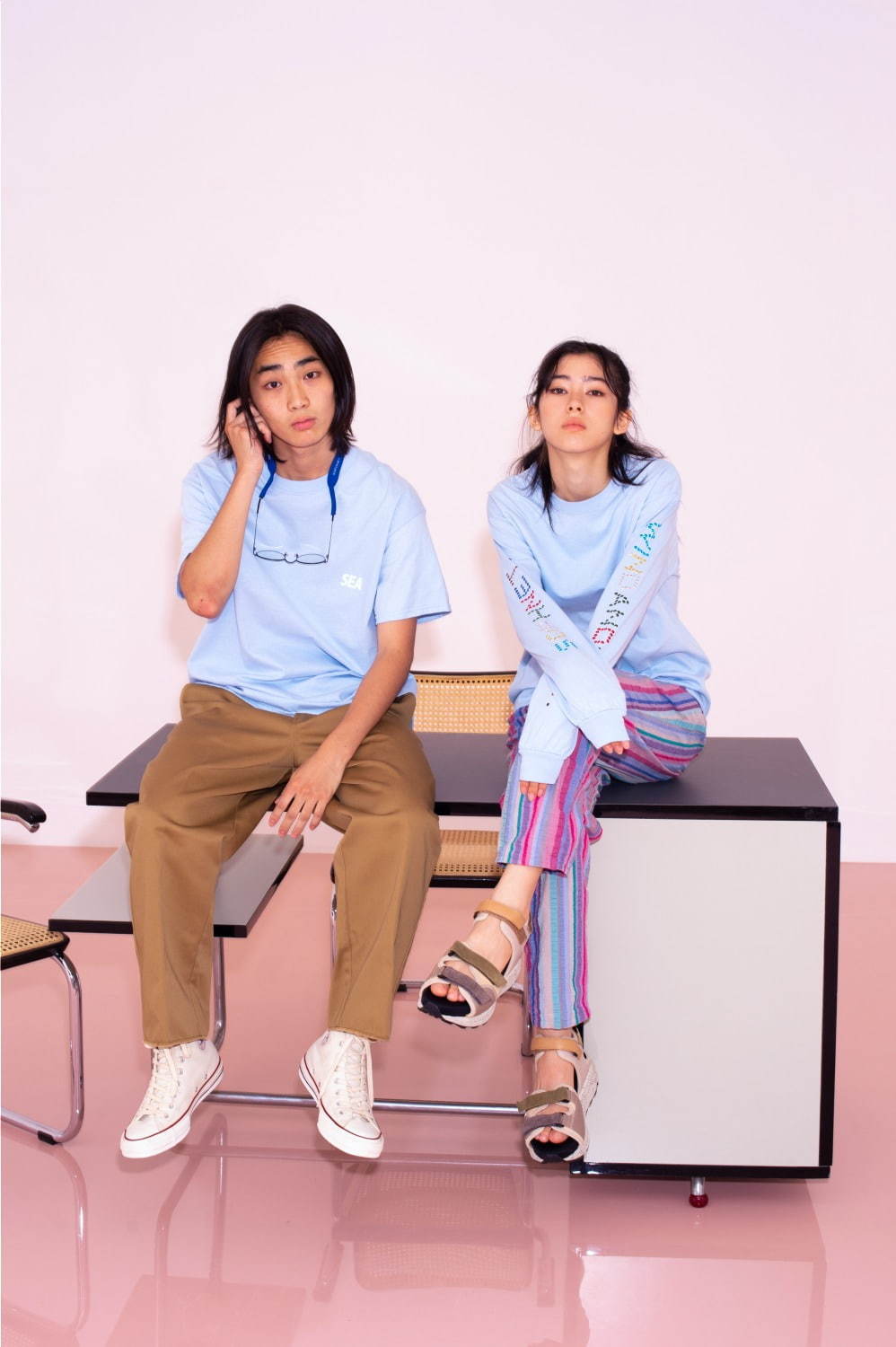 ソフネット×ウィンダンシー“ラインストーンロゴ”を配したTシャツ＆ショーツ、首掛け扇風機などグッズも｜写真29