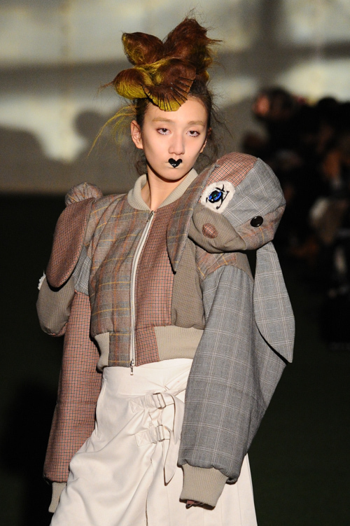 ノゾミ イシグロ オートクチュール(NOZOMI ISHIGURO Haute Couture) 2013-14年秋冬ウィメンズコレクション  - 写真20