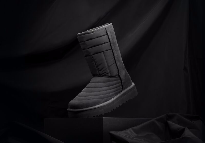 ホワイトマウンテニアリング×UGG“スキーウェア”着想のブーツ＆レイヤードアッパーの厚底スニーカー｜写真24