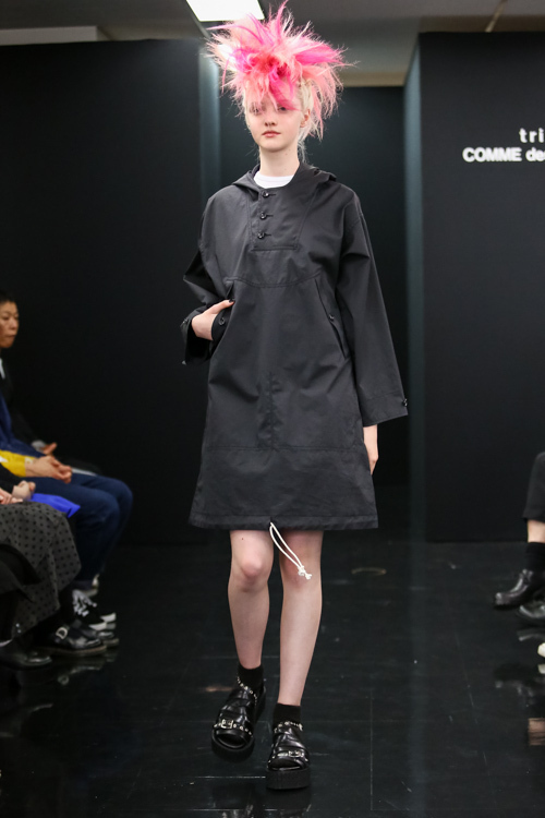 トリコ ・コム デ ギャルソン(trict COMME des GARÇONS) 2013-14年秋冬ウィメンズコレクション  - 写真16