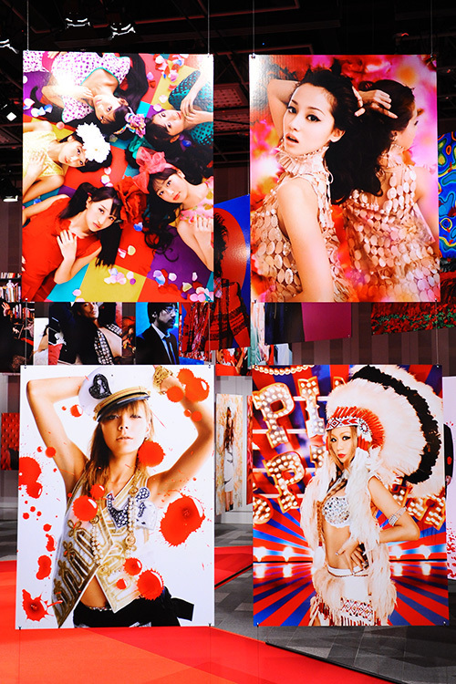 蜷川実花(Mika Ninagawa) ラッキースター｜写真1