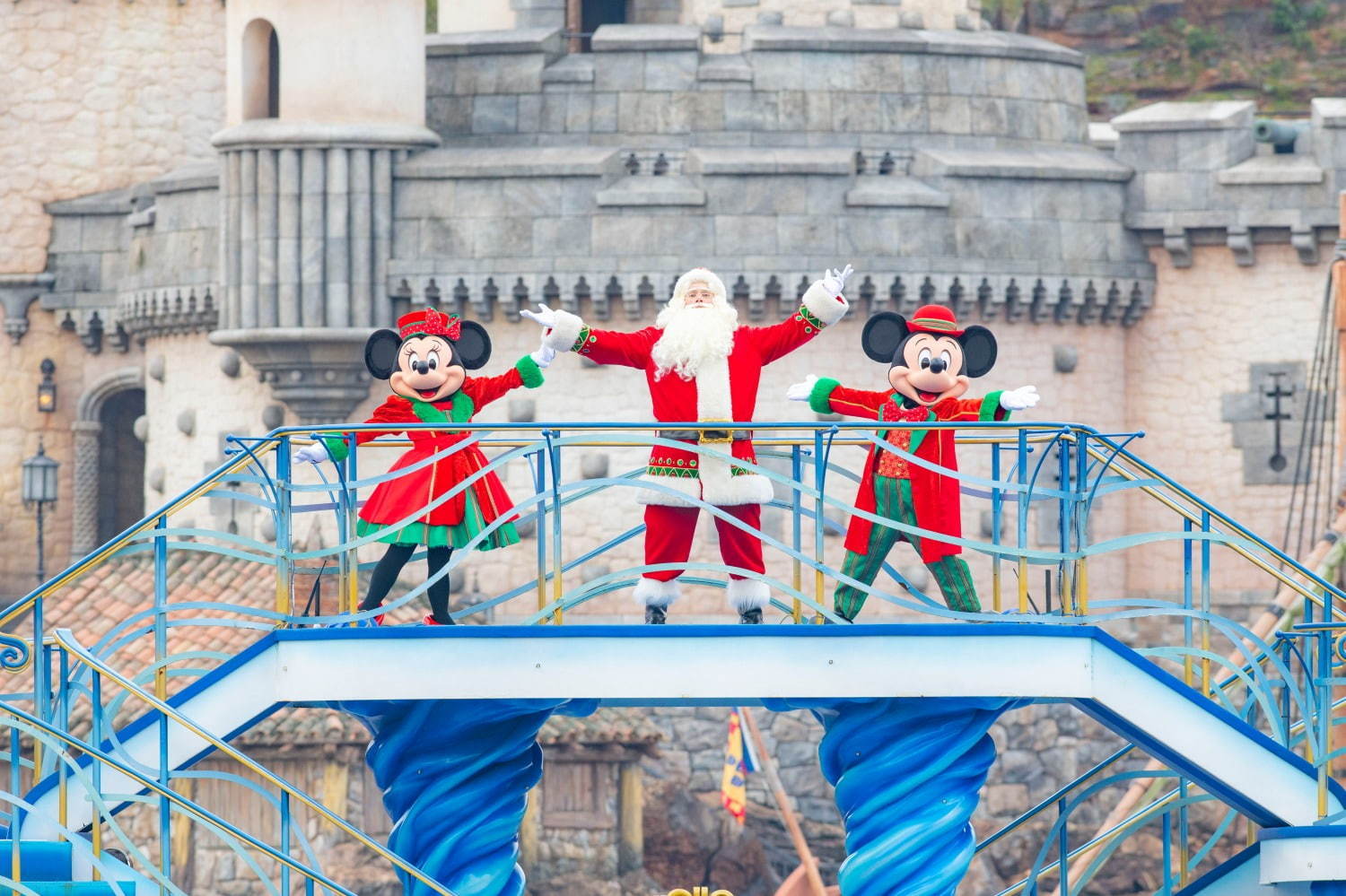 東京ディズニーランド＆シー、パレードやパーク装飾がクリスマス仕様に - 限定グッズ販売も｜写真28