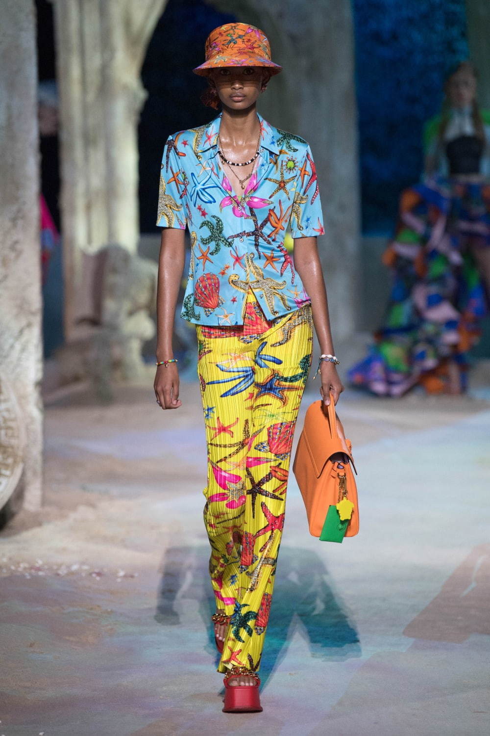 ヴェルサーチェ(VERSACE) 2021年春夏ウィメンズコレクション  - 写真26