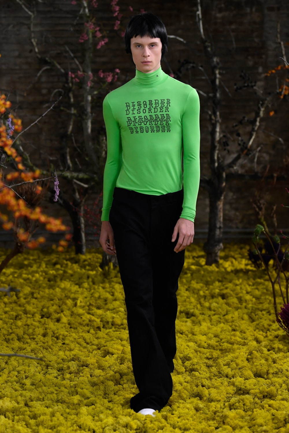 ラフ シモンズ(RAF SIMONS) 2021年春夏ウィメンズ&メンズコレクション  - 写真2