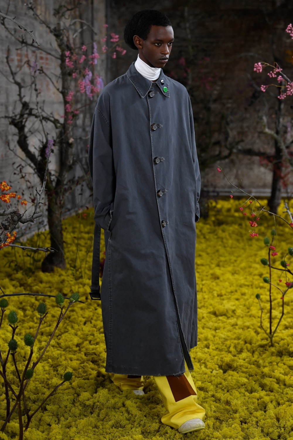 ラフ シモンズ(RAF SIMONS) 2021年春夏ウィメンズ&メンズコレクション  - 写真14