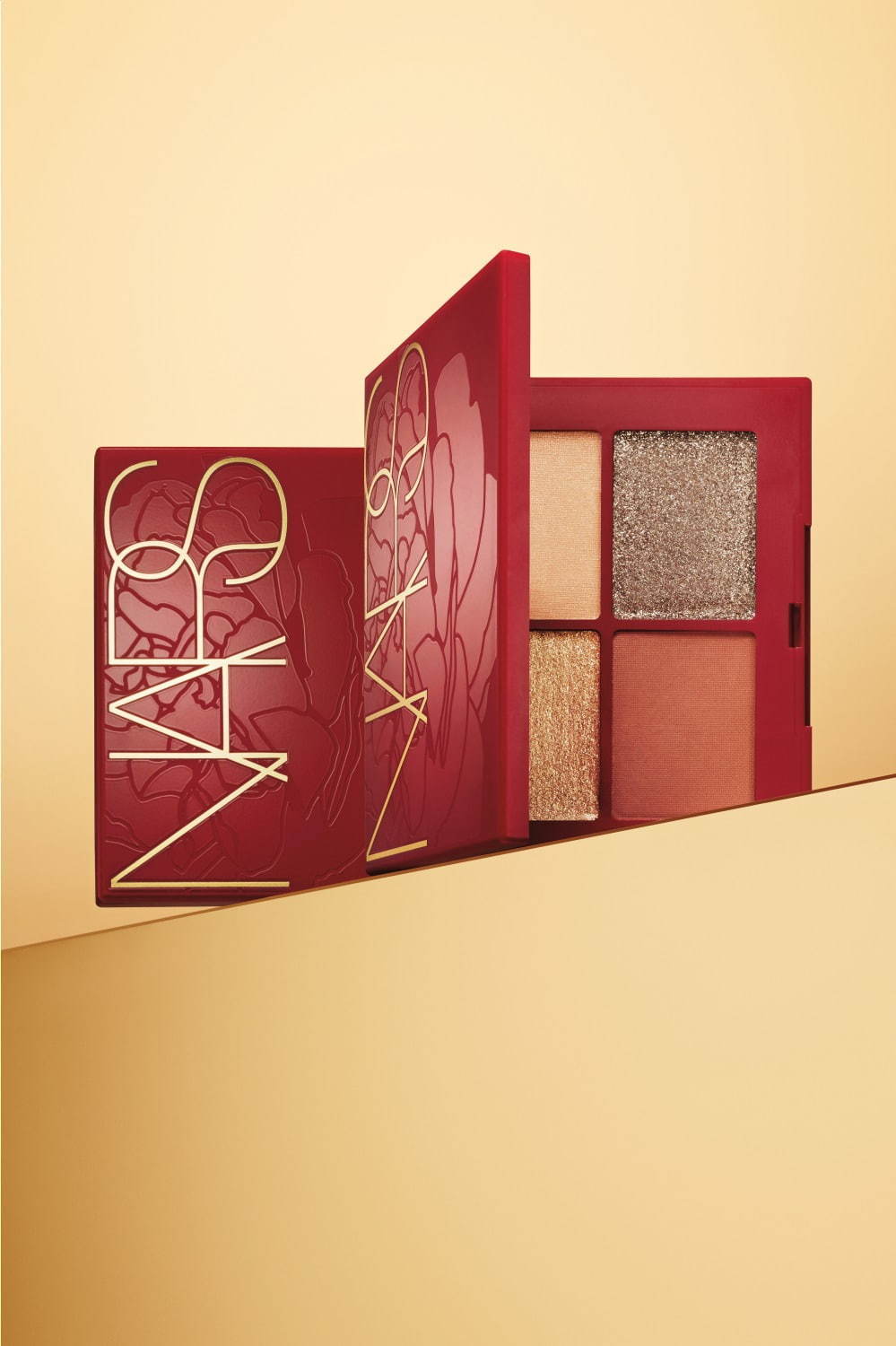 NARS“真っ赤なフラワーケース”入り限定コスメ、花びら発色アイシャドウ＆リップスティック｜写真7