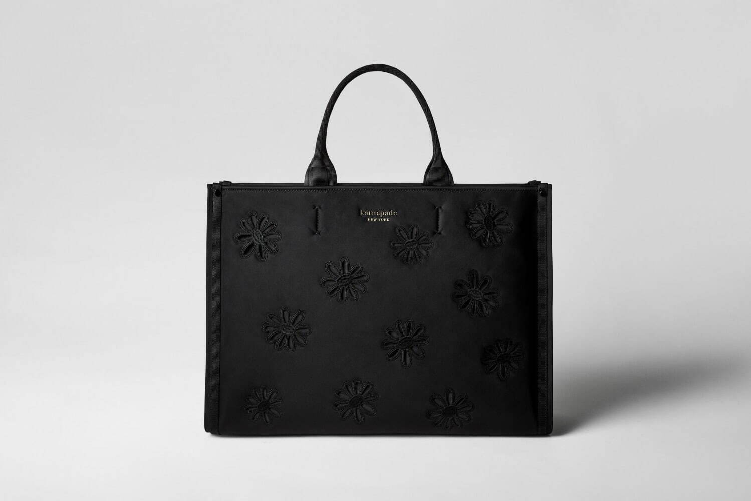 sam a little better embroidered nylon mini tote  33,000円