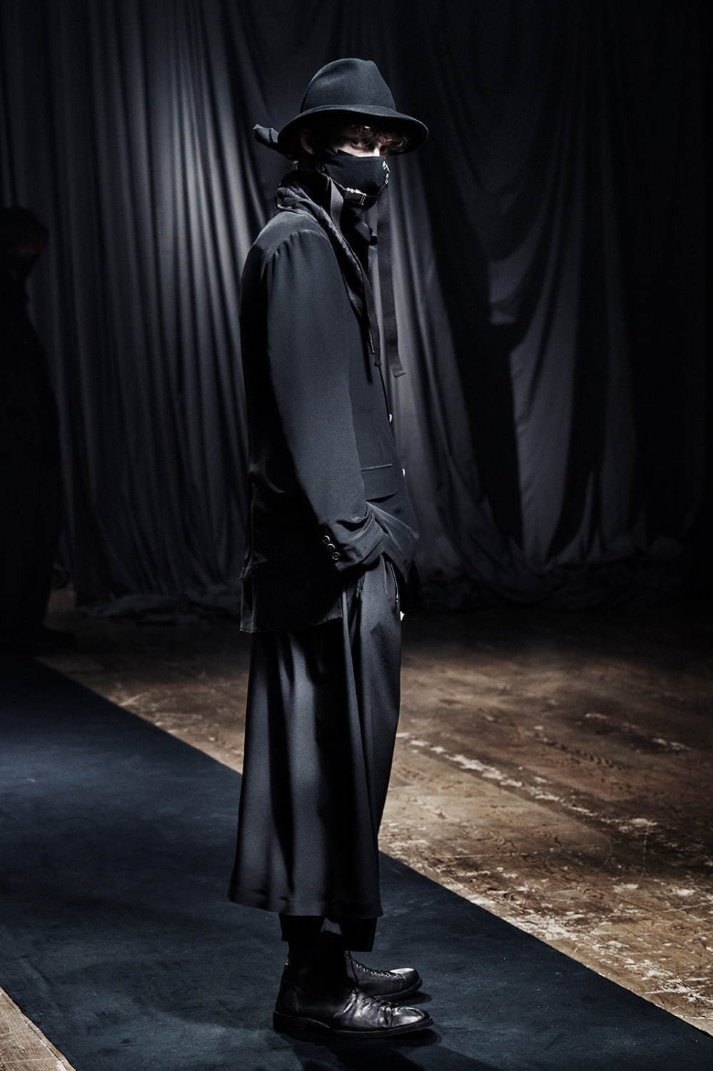 ヨウジヤマモト(Yohji Yamamoto) 2021-22年秋冬メンズコレクション  - 写真28