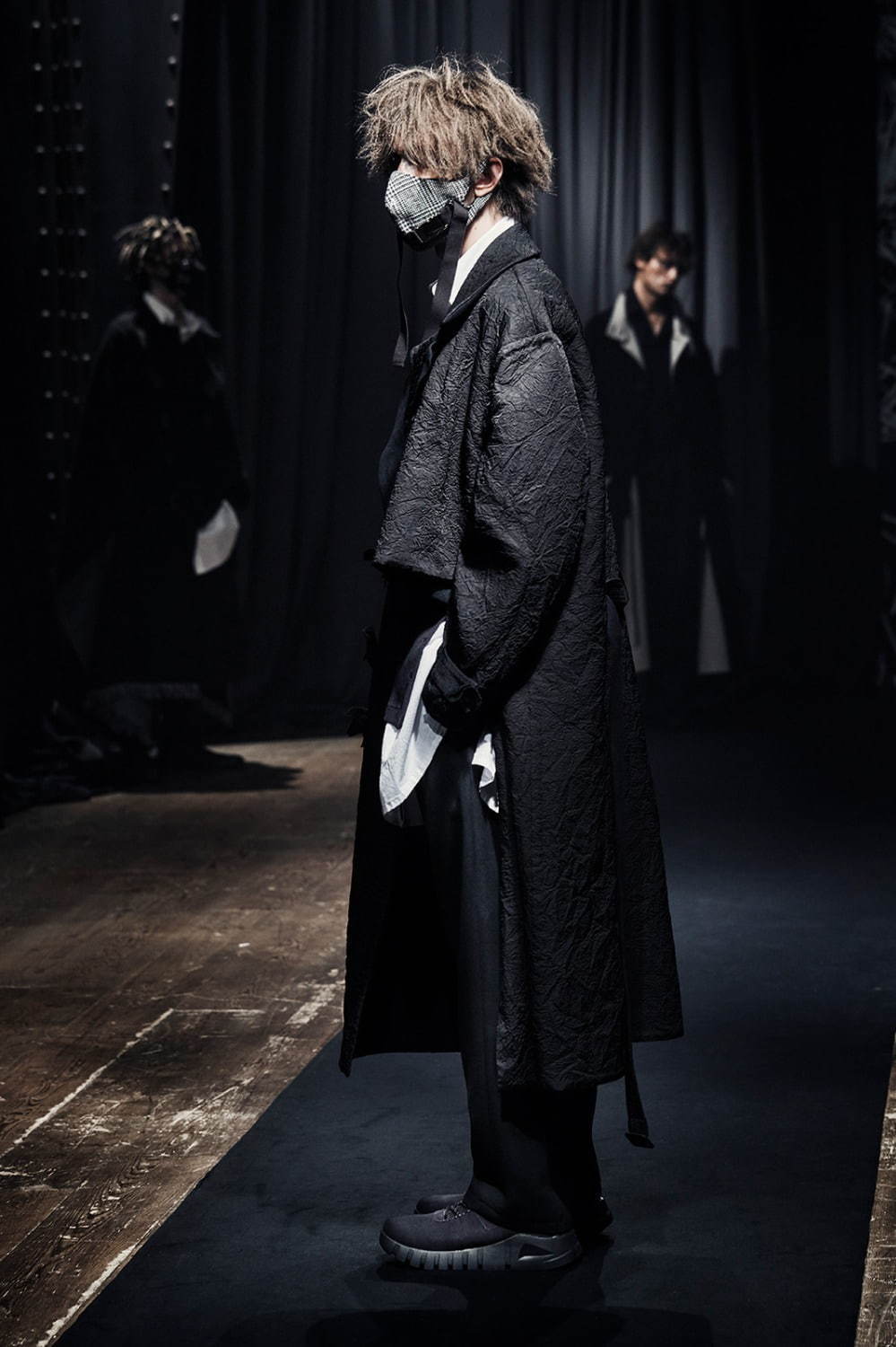 ヨウジヤマモト(Yohji Yamamoto) 2021-22年秋冬メンズコレクション  - 写真44