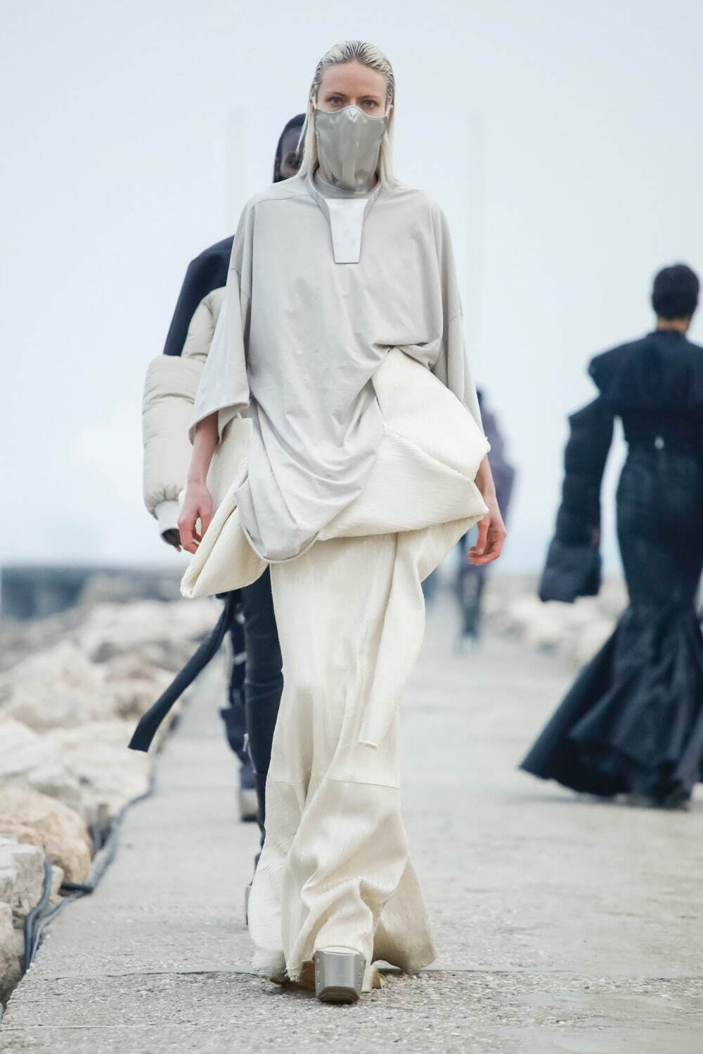 リック・オウエンス(Rick Owens) 2021-22年秋冬ウィメンズコレクション  - 写真19