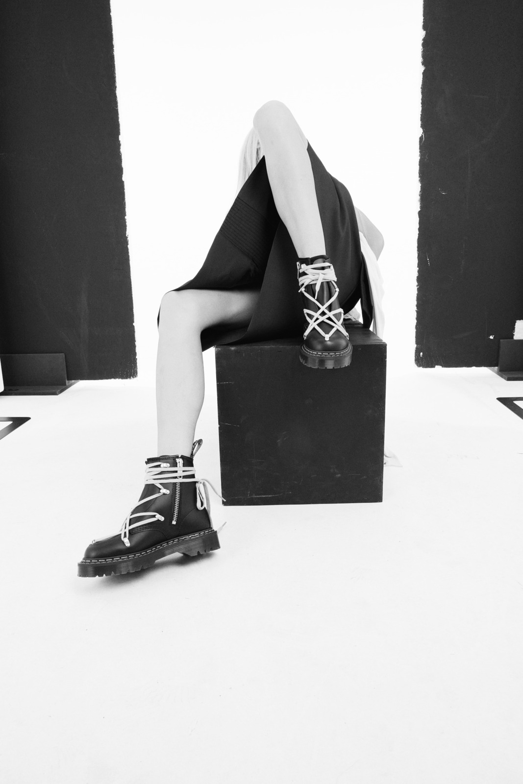 ドクターマーチン(Dr. Martens), リック・オウエンス(Rick Owens) 1460｜写真6