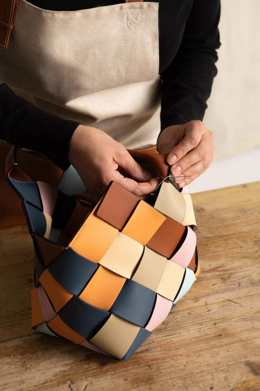 ロエベ(LOEWE) ウーブン バスケット｜写真11