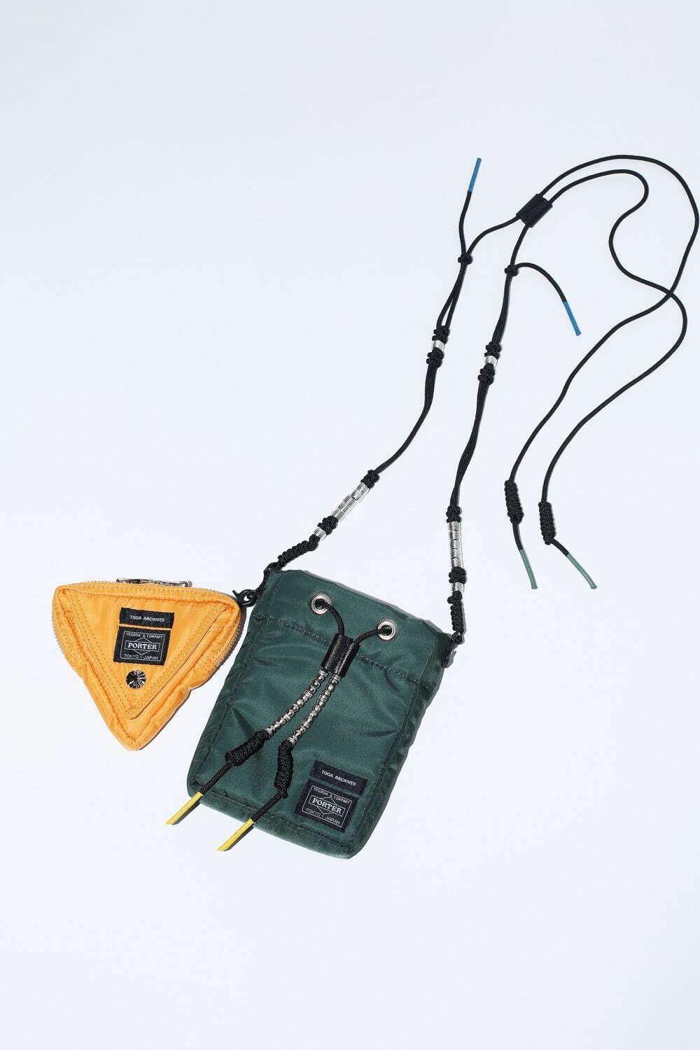 Double mini bag 31,900円(税込)