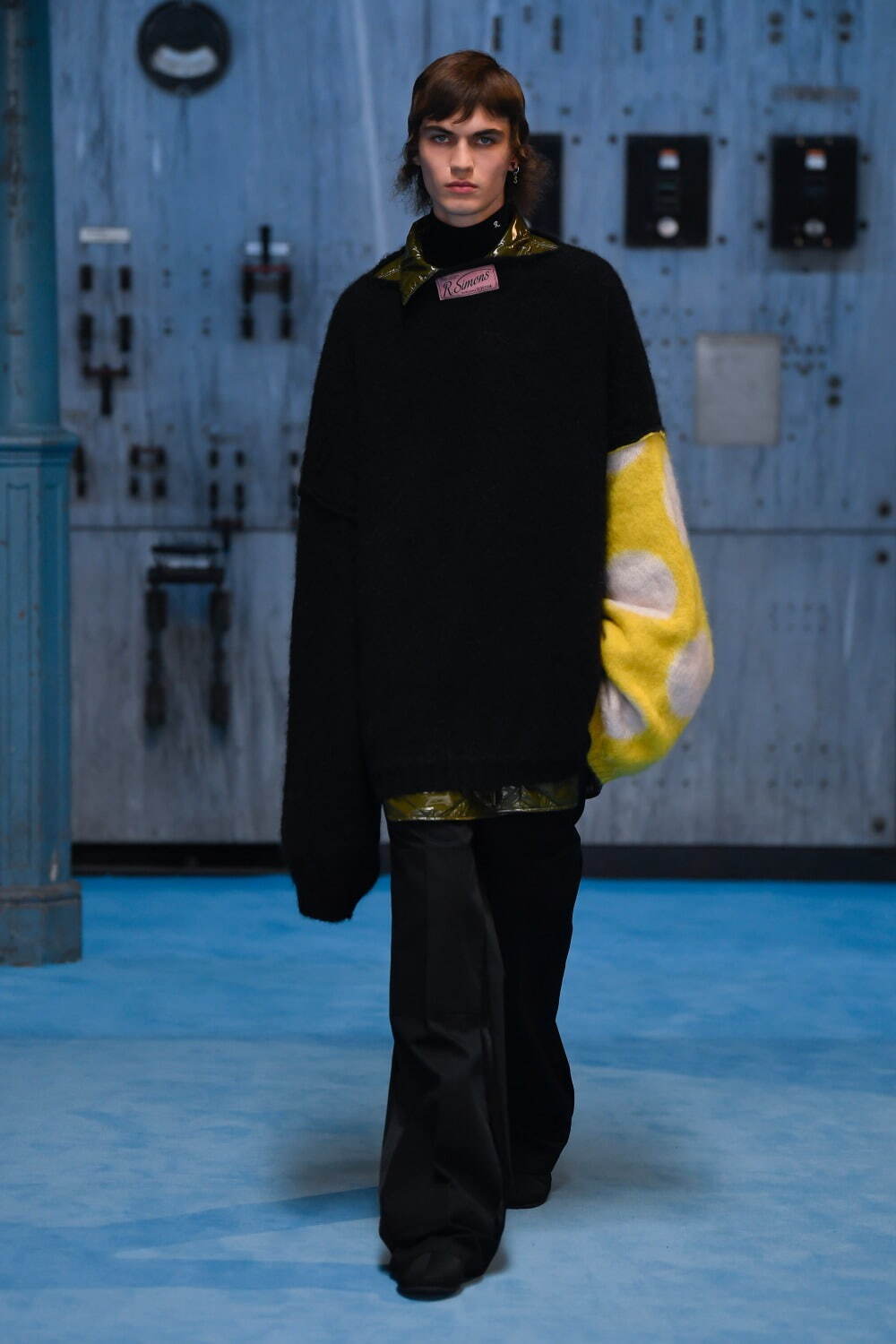 ラフ シモンズ(RAF SIMONS) 2021-22年秋冬ウィメンズ&メンズコレクション  - 写真28