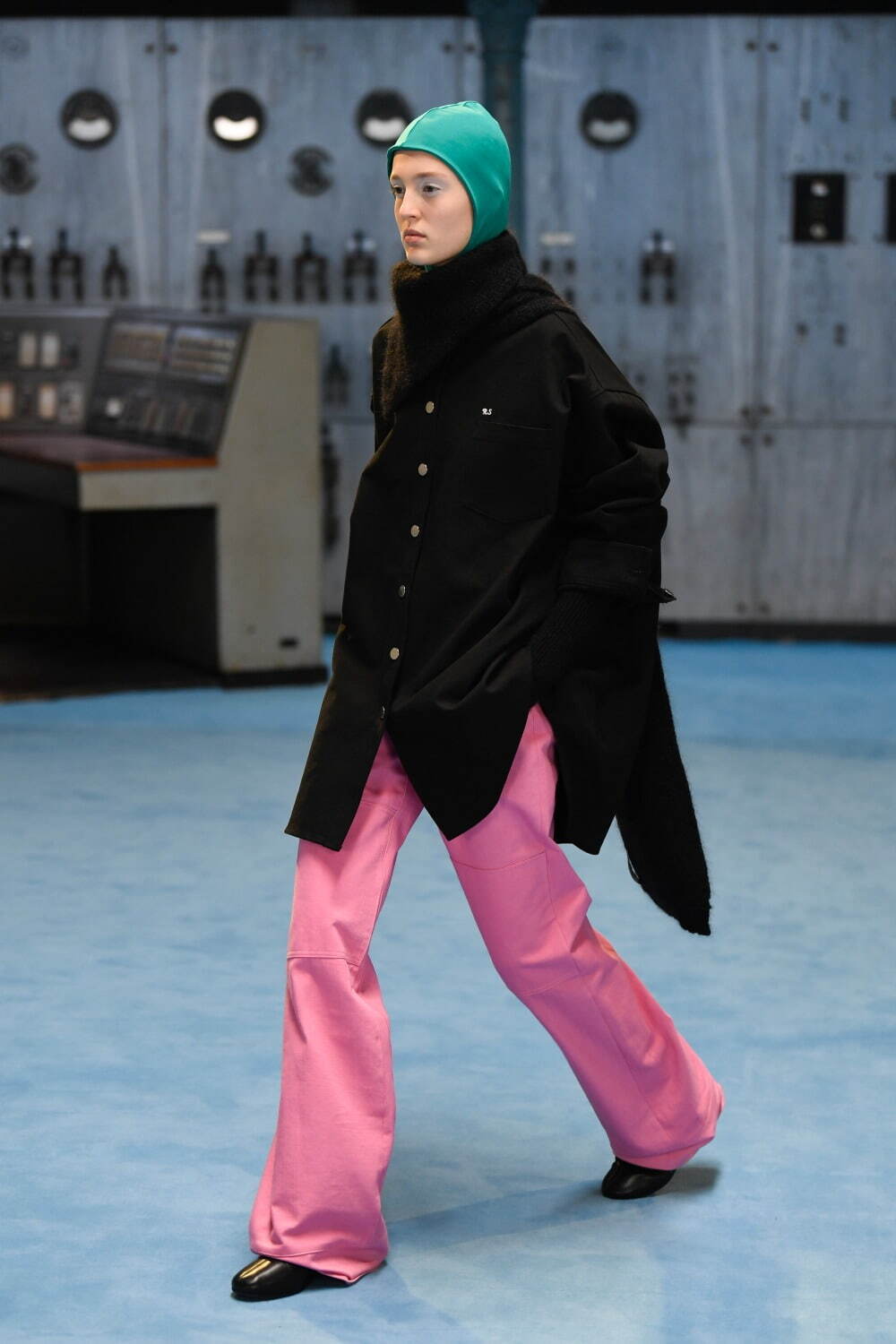 ラフ シモンズ(RAF SIMONS) 2021-22年秋冬ウィメンズ&メンズコレクション  - 写真46