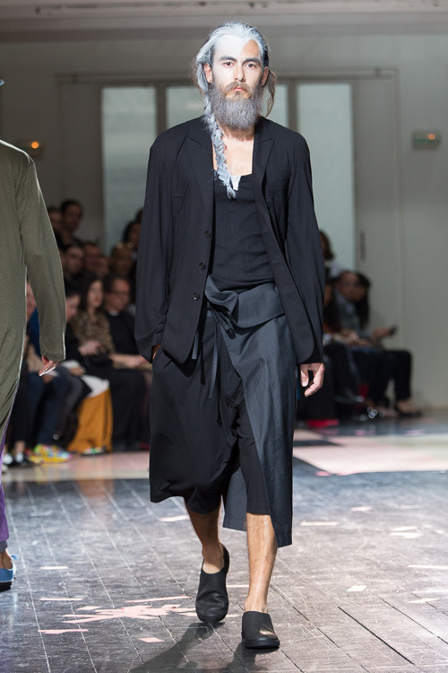 ヨウジヤマモト(Yohji Yamamoto) 2014年春夏メンズコレクション  - 写真25