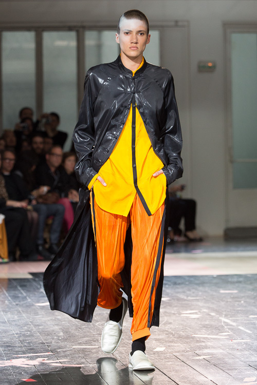 ヨウジヤマモト(Yohji Yamamoto) 2014年春夏メンズコレクション  - 写真45