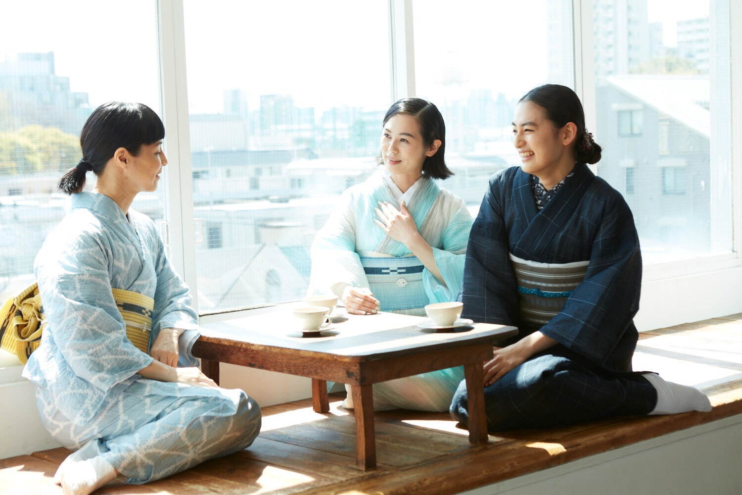 きものやまと 21年春夏きもの＆ゆかた - 淡いグラデーションの麻着物や絞りの浴衣、ガラスの帯留も｜写真7