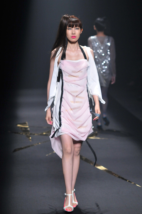 フィベリー 2010年春夏<span>コレクション</span> - 写真25