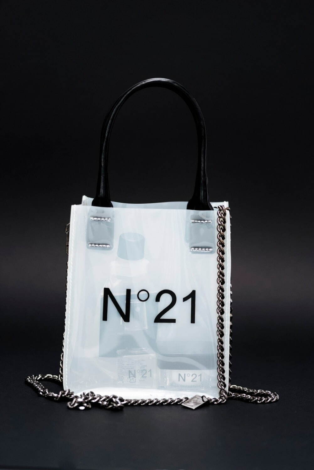 N21“クリアバッグ”付きハンドケアセット＆“ニューエラ”コラボキャップ、阪急うめだ本店で｜写真17