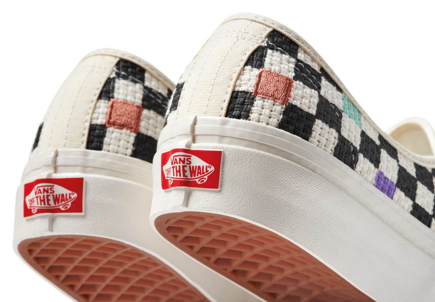 VANS新作スニーカー、ヴィンテージ風スカル＆花柄のローカットモデル｜写真8