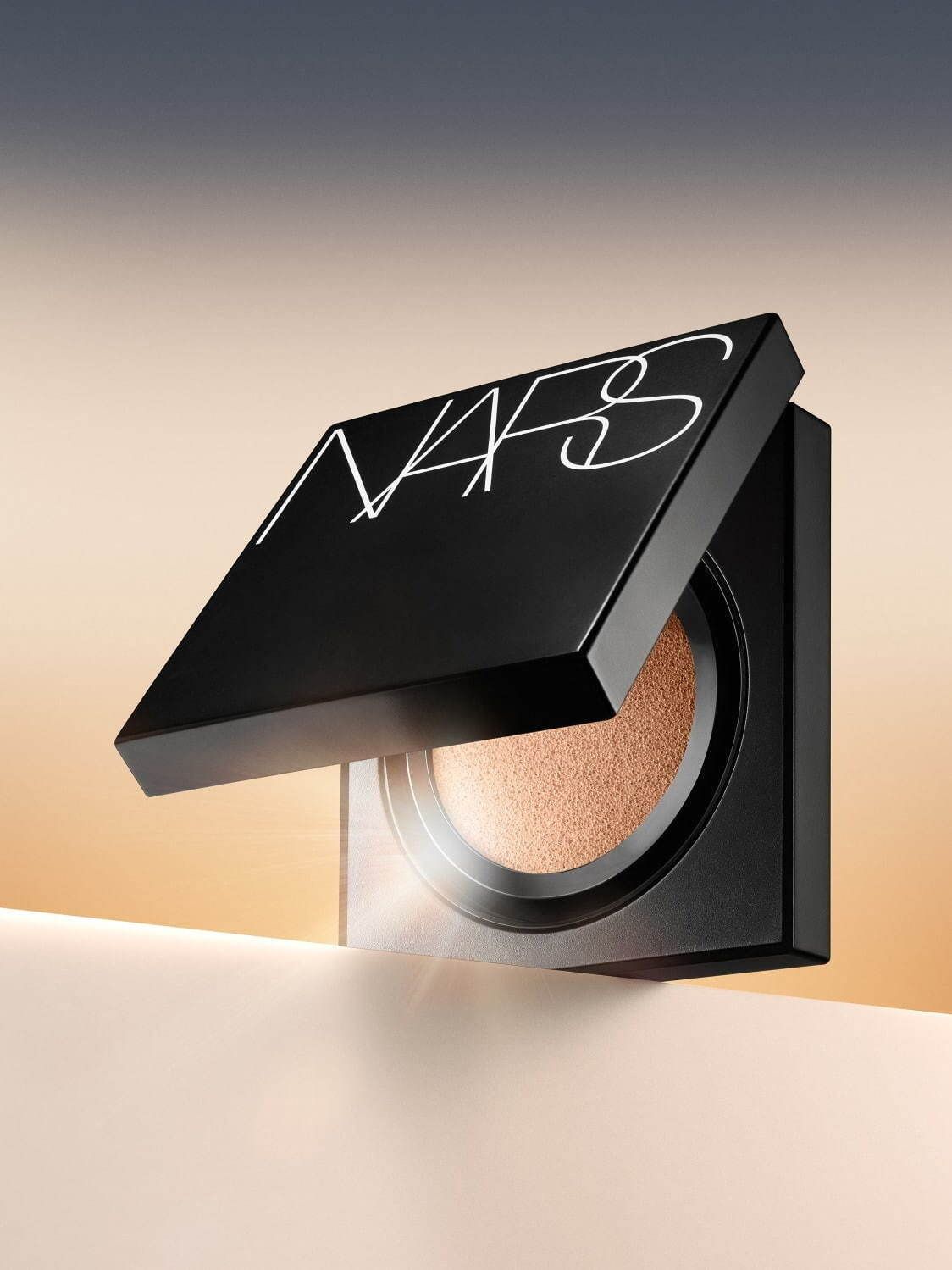 NARS ナチュラルラディアント ロングウェア クッションファンデーション SPF50/PA+++ 全6色 12g 各6,600円(セット価格)