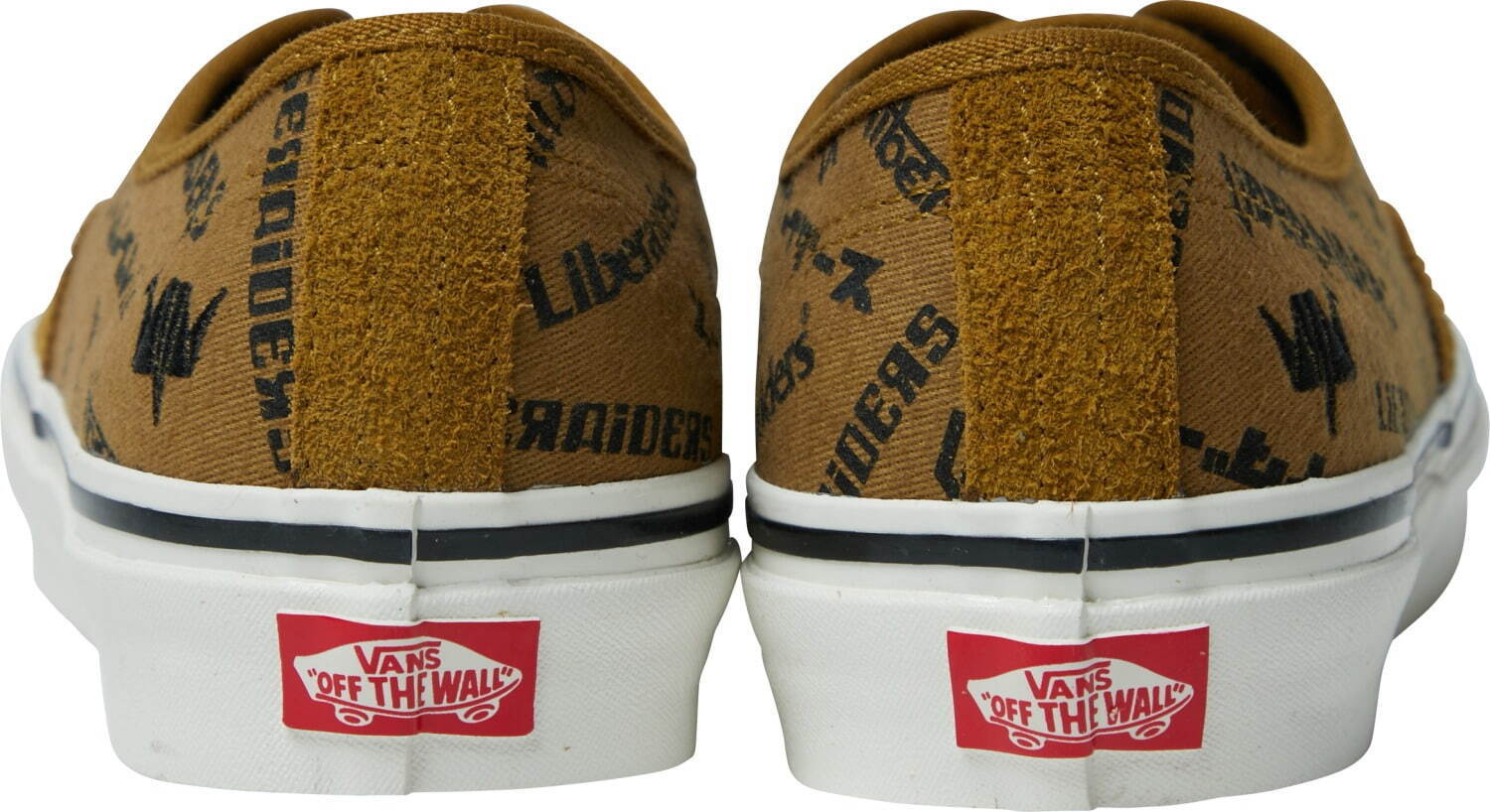 リベレイダース×VANS初のコラボスニーカー、“折鶴”刺繍のアッパーにロゴ入りクリアソール｜写真48