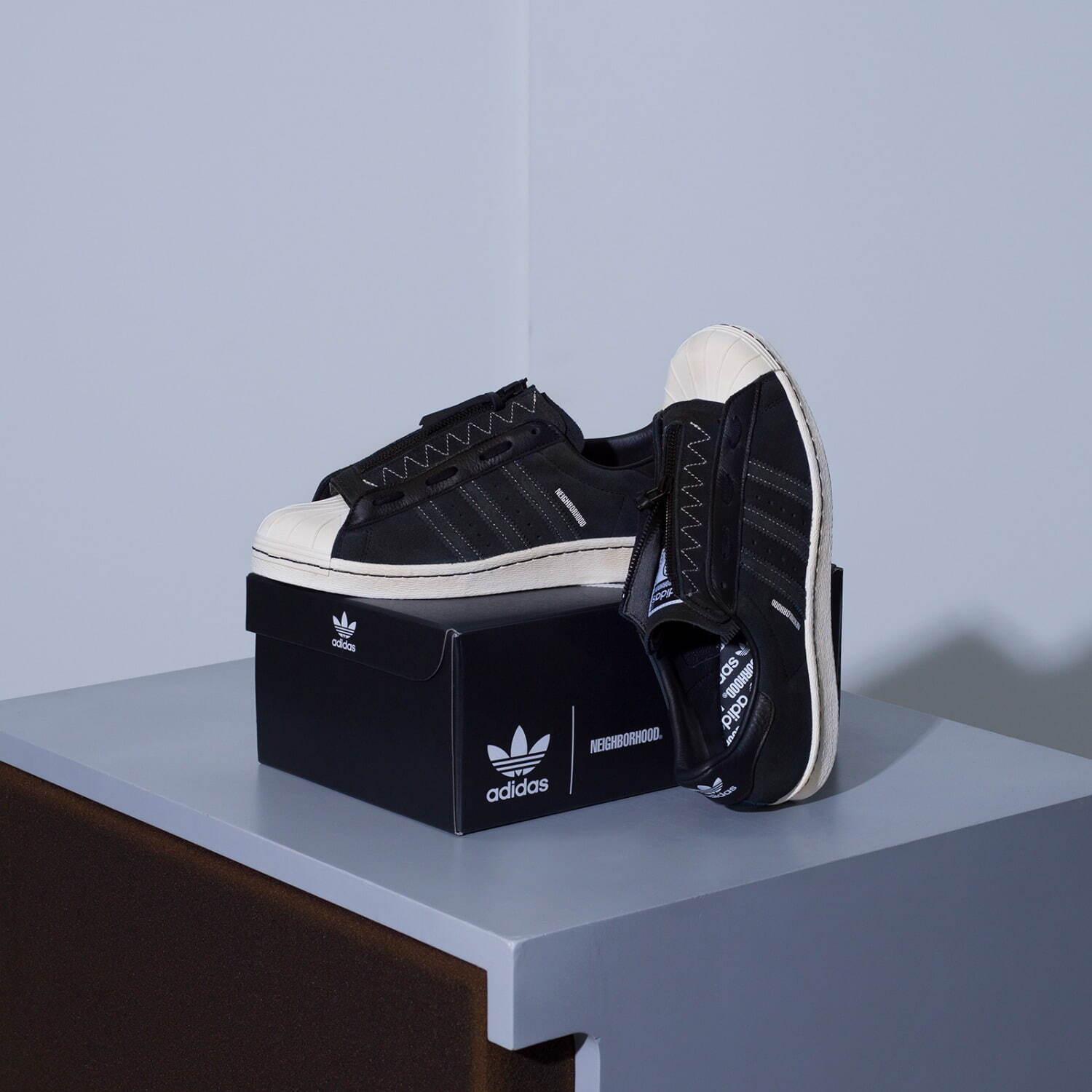 アディダス オリジナルス(adidas Originals), ネイバーフッド(NEIGHBORHOOD) スーパースター｜写真2