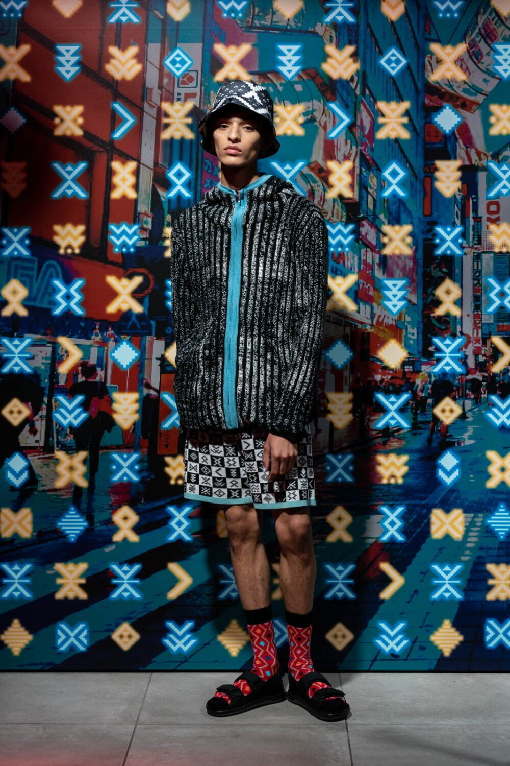 マコサ アフリカ(MaXhosa Africa) 2022年春夏ウィメンズ&メンズコレクション  - 写真12