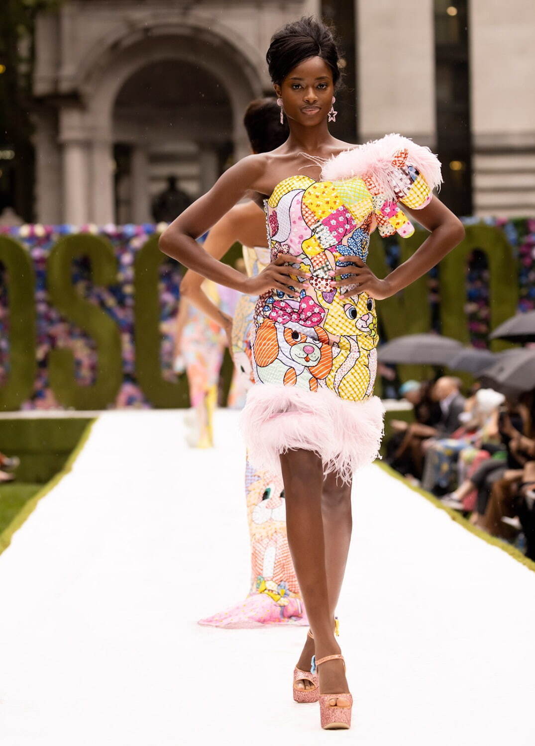 モスキーノ(MOSCHINO) 2022年春夏ウィメンズコレクション  - 写真48