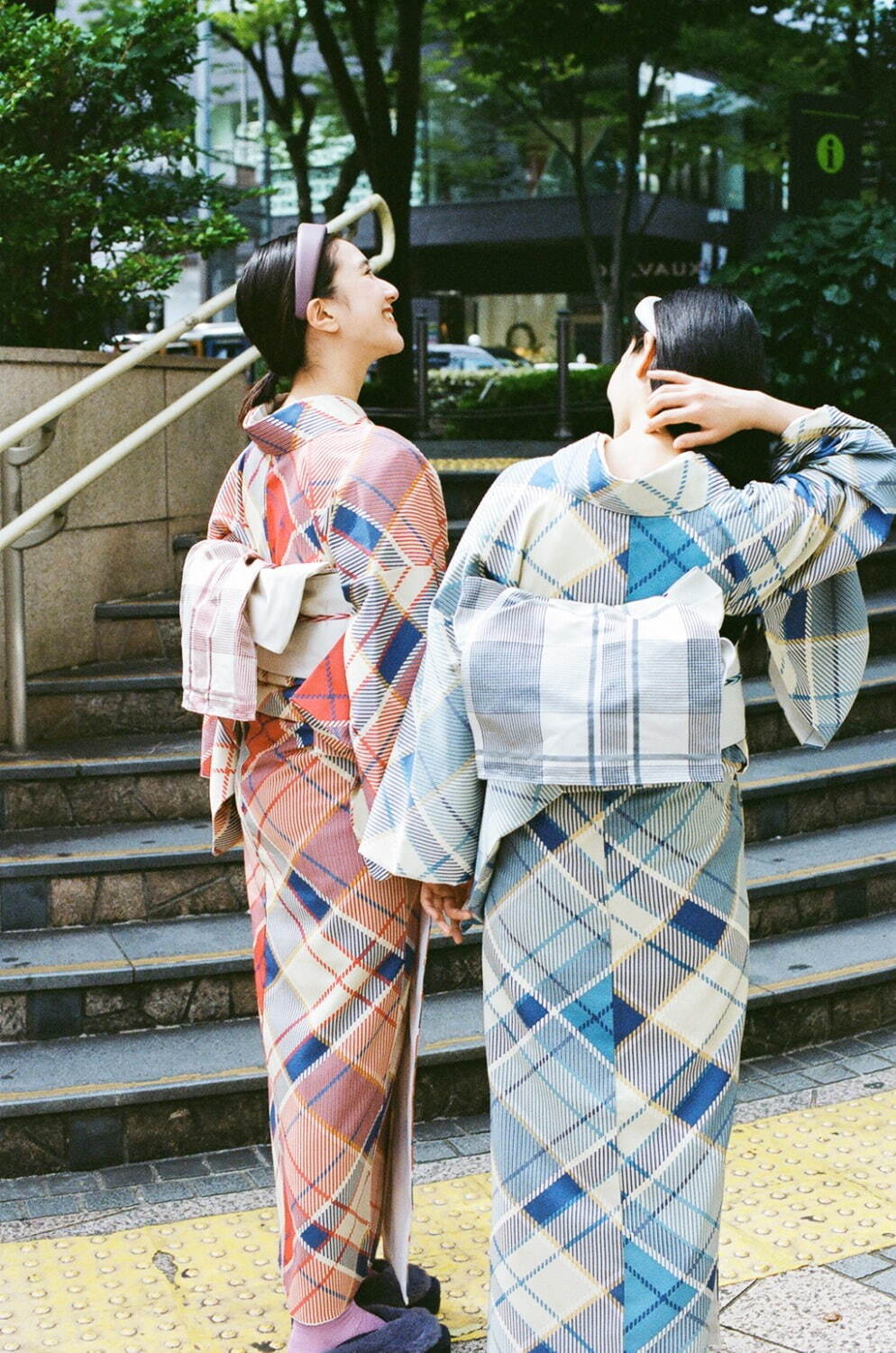 キモノ バイ ナデシコ(KIMONO by NADESHIKO) ふわもこブーツ草履｜写真3