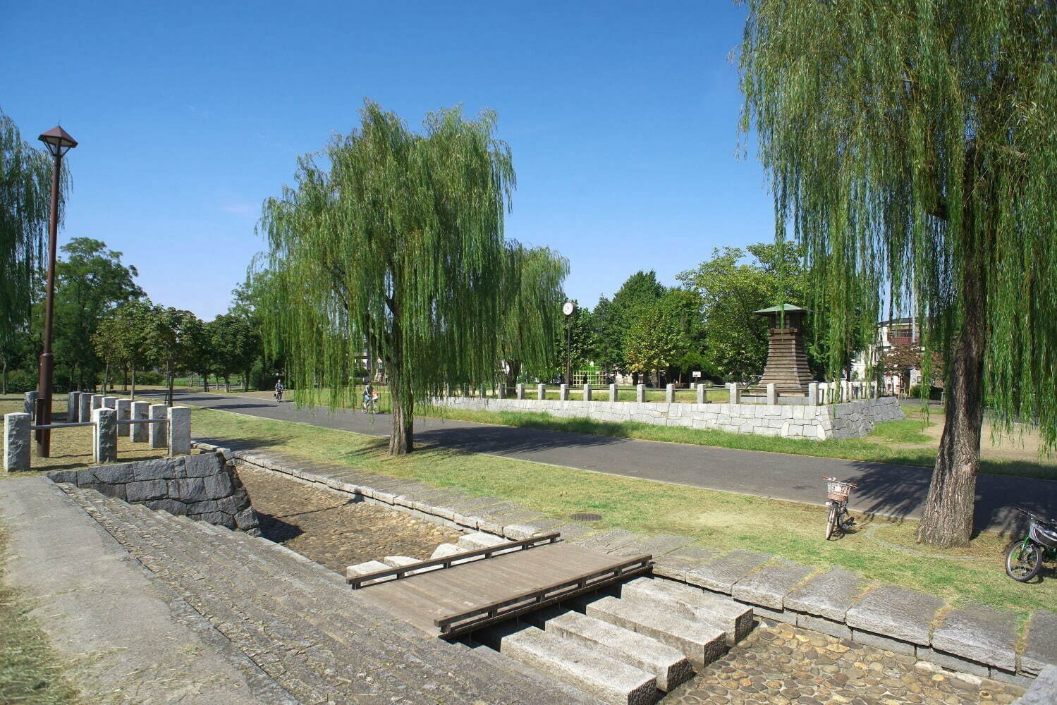 東京都内の大型公園一覧、デートやピクニックにおすすめな人気＆穴場公園を一挙紹介｜写真9