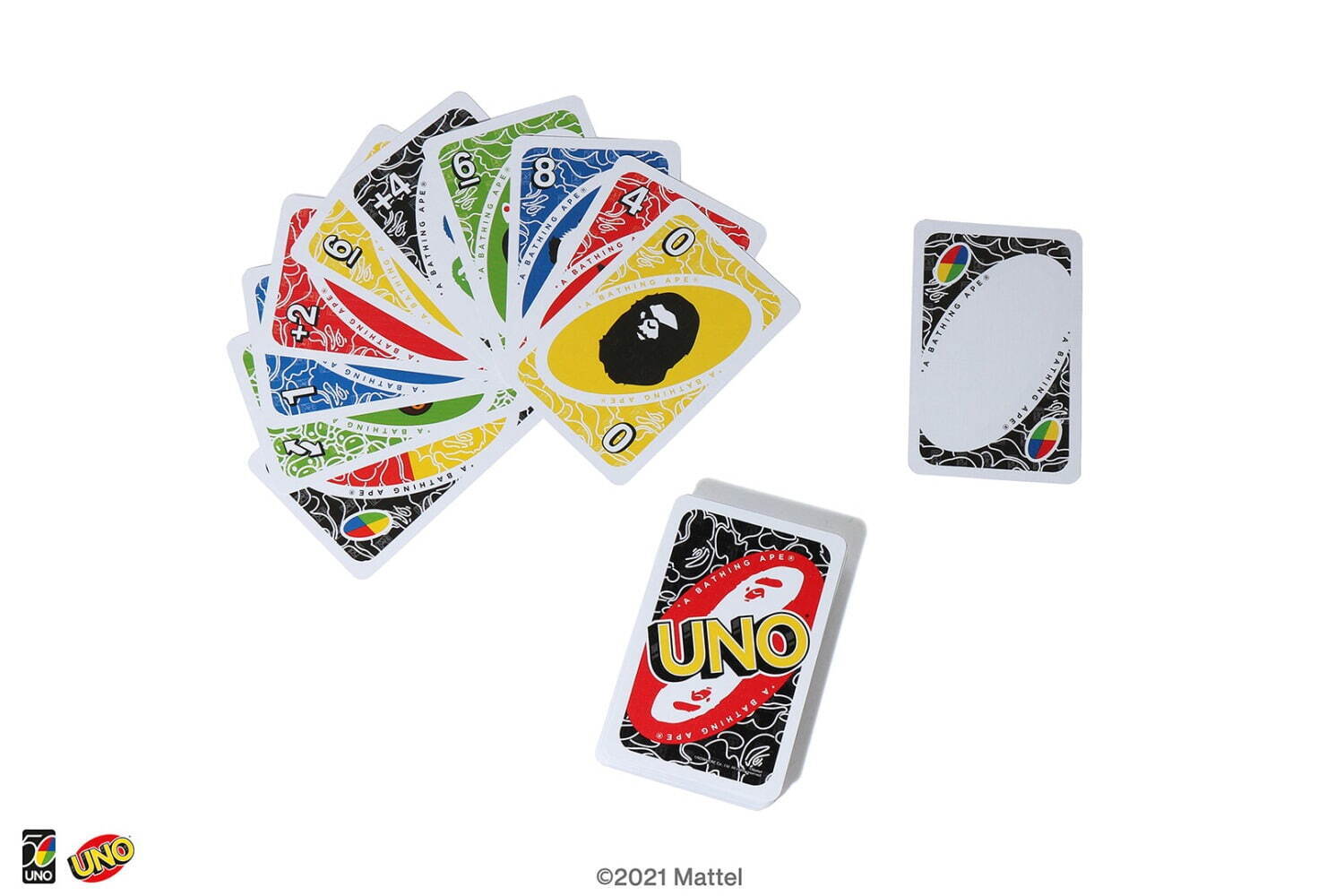 ア ベイシング エイプのコラボデザイン「UNO」カード柄クッション＆ロゴ入りTシャツも｜写真23