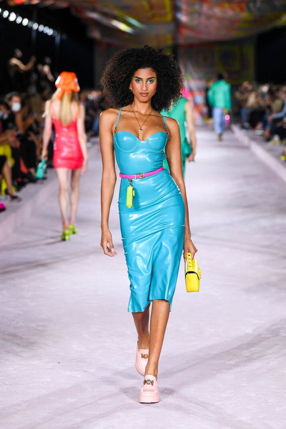 ヴェルサーチェ(VERSACE) 2022年春夏ウィメンズ&メンズコレクション  - 写真39