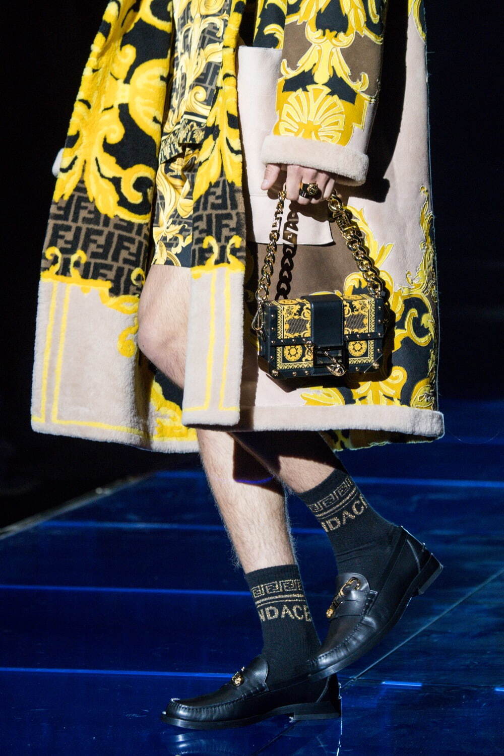 フェンディ(FENDI), ヴェルサーチェ(VERSACE) フェンダーチェ｜写真64