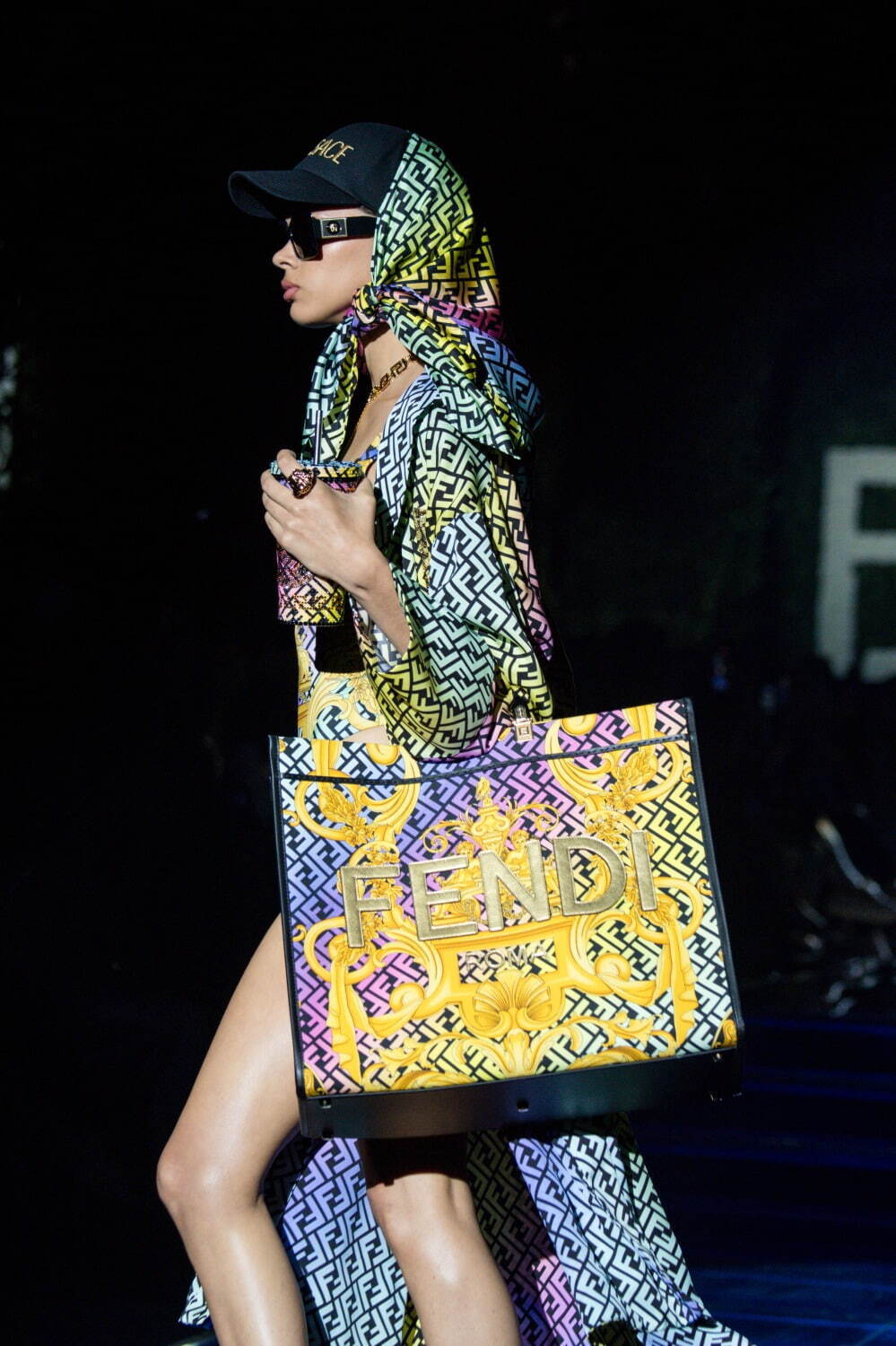 フェンディ(FENDI), ヴェルサーチェ(VERSACE) フェンダーチェ｜写真79