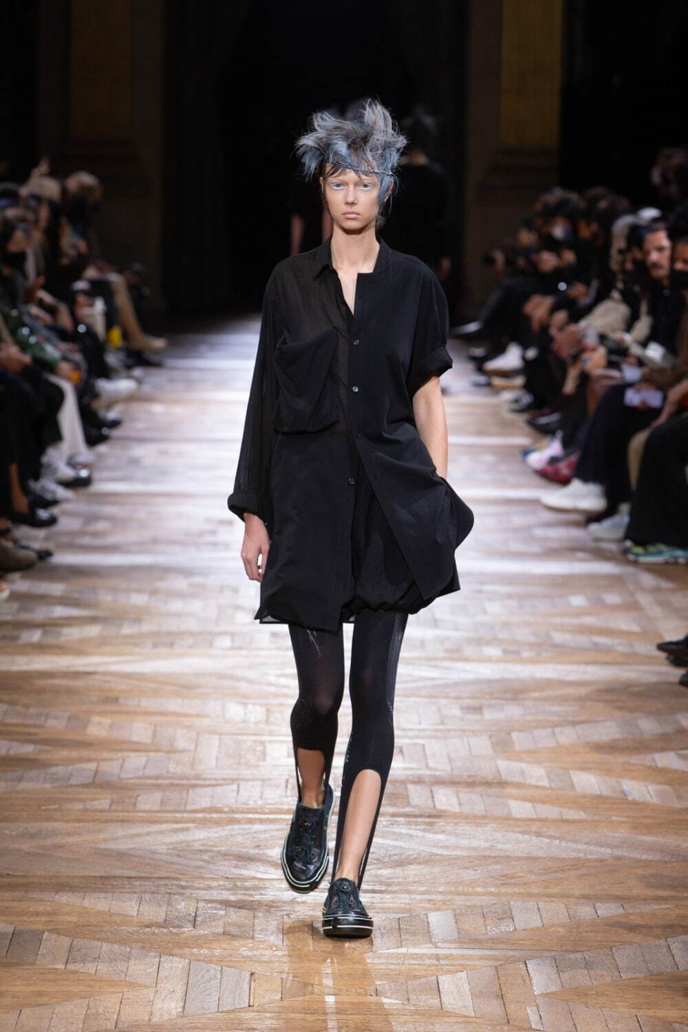 ヨウジヤマモト(Yohji Yamamoto) 2022年春夏ウィメンズコレクション  - 写真18