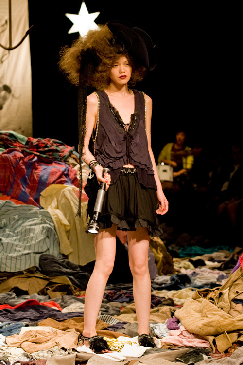 ファーファー 2010年春夏<span>コレクション</span> - 写真1